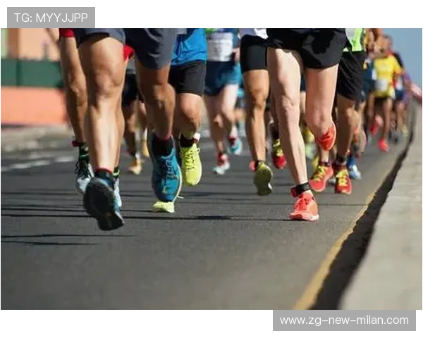 49人的跑动真赏心悦目，每次冲球都带劲，运动员跑步冲刺视频