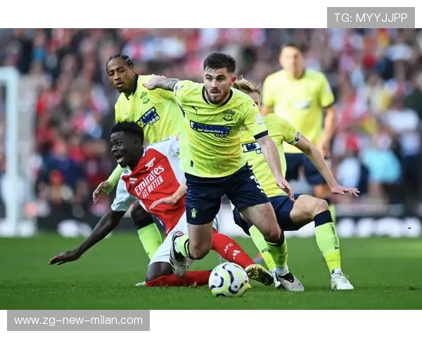 曼城三线齐奏凯歌！豪门统治力再次回归